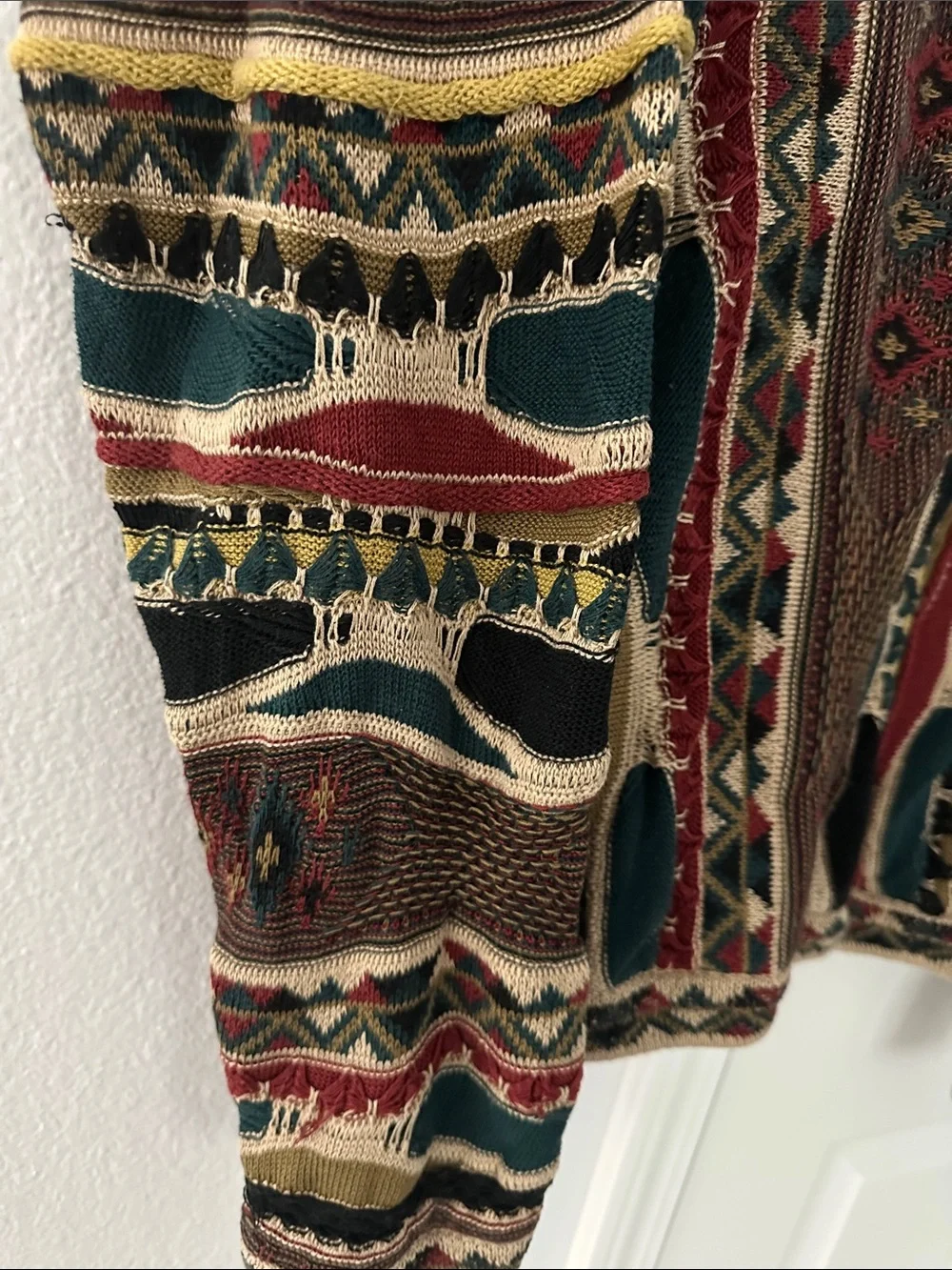 Vintage Tundra Canada Sweater